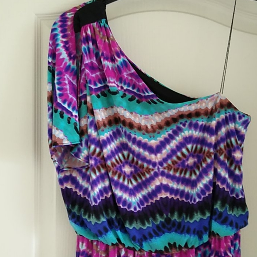 Signature London Style Long One Shoulder Dress